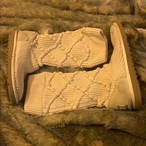 Knit uggs